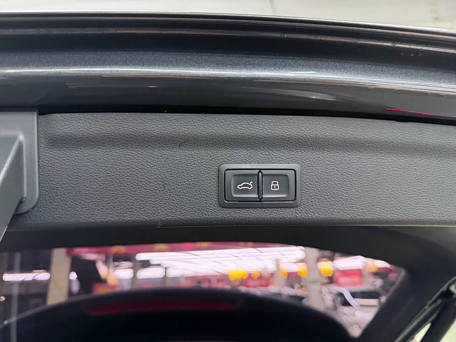 Audi Q3 2020 immagine di auto #21