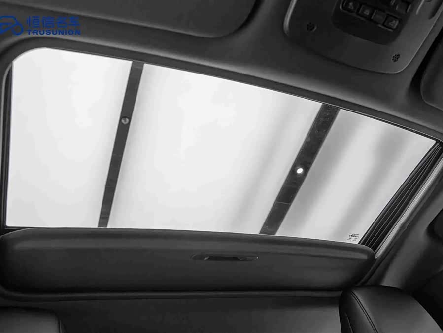 Toyota Avalon 2022 car image #21