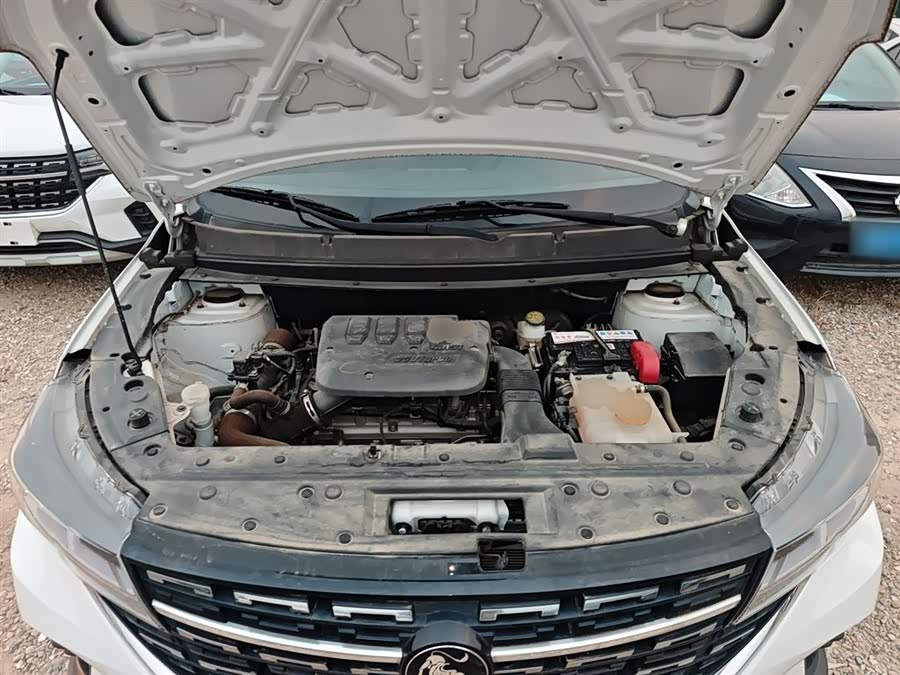 Forthing T5 2024 #21 Forthing T5 2024 immagine di auto #21