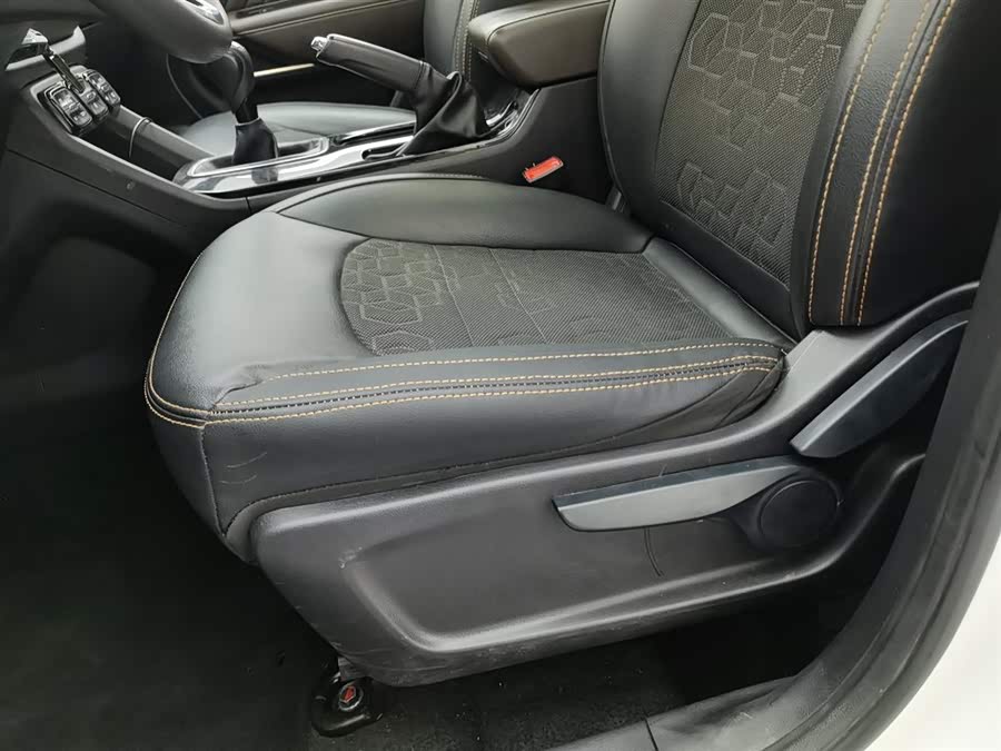 GAC Trumpchi GS3 2019 immagine di auto #21