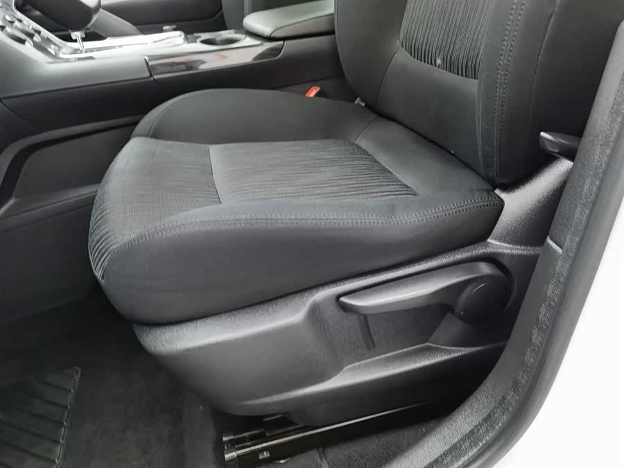 Peugeot 3008 2014 car image #21