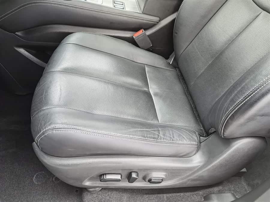 Nissan Murano 2019 imagen de coche #21