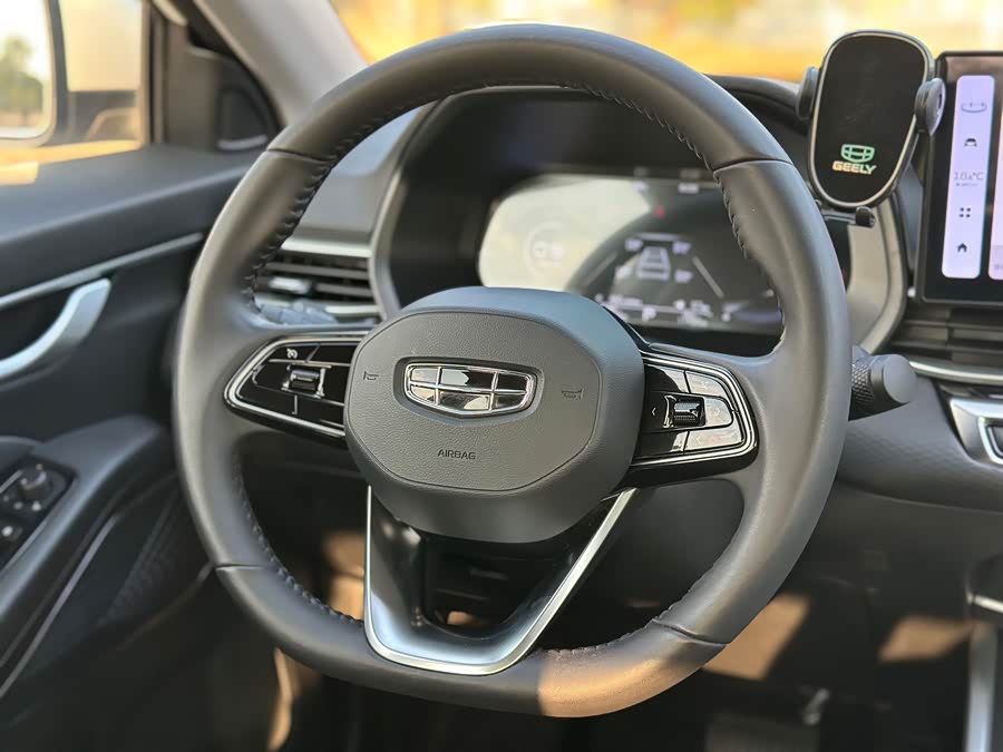 GEELY Emgrand 2024 #21 GEELY Emgrand 2024 car image #21