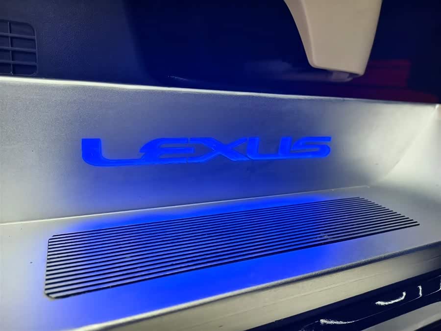 Toyota Vellfire 2020 car image #21