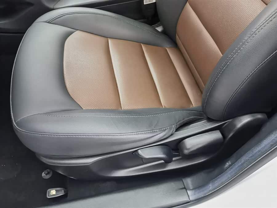 GEELY Vision 2019 #21 GEELY Vision 2019 car image #21