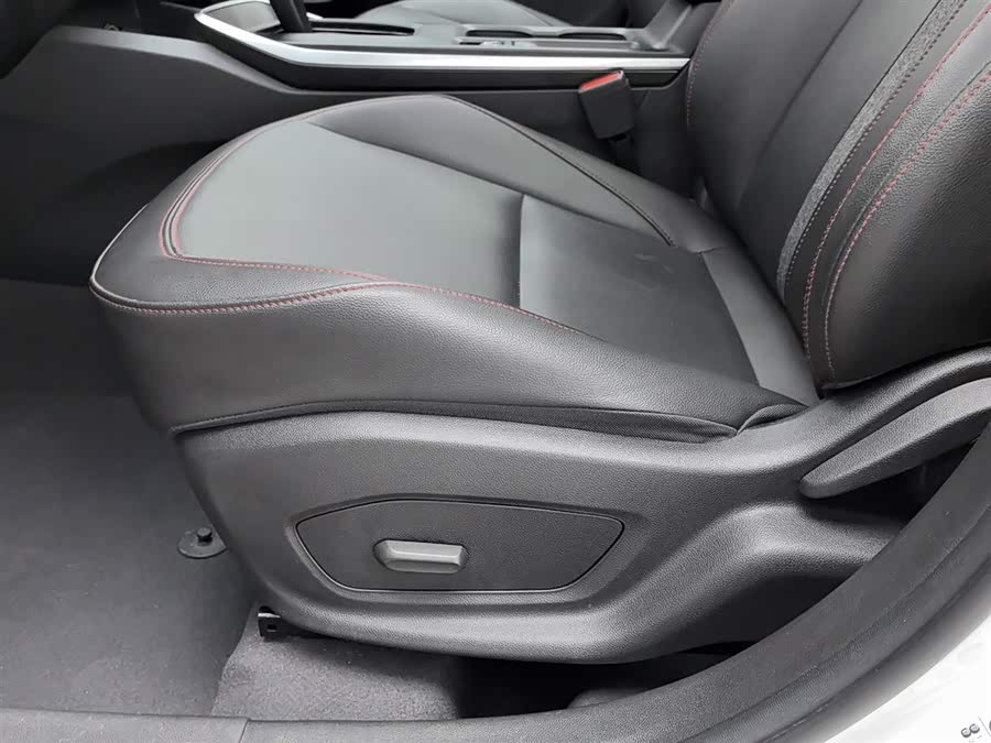 Chevrolet Tracker 2022 #21 Chevrolet Tracker 2022 car image #21