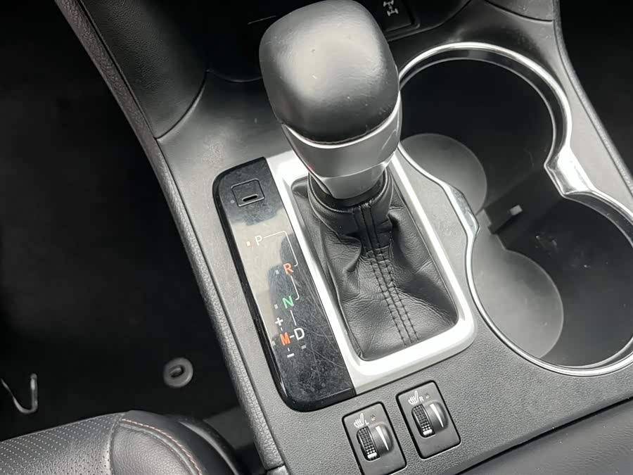 Toyota Highlander 2018 car image #21