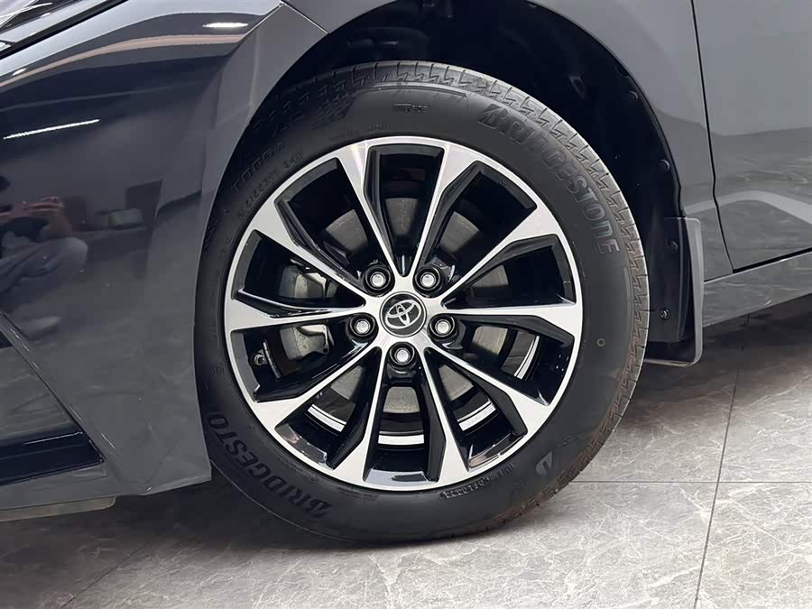 Toyota Avalon 2024 car image #21