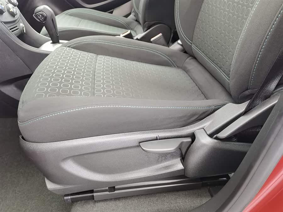 Chevrolet Tracker 2016 car image #21