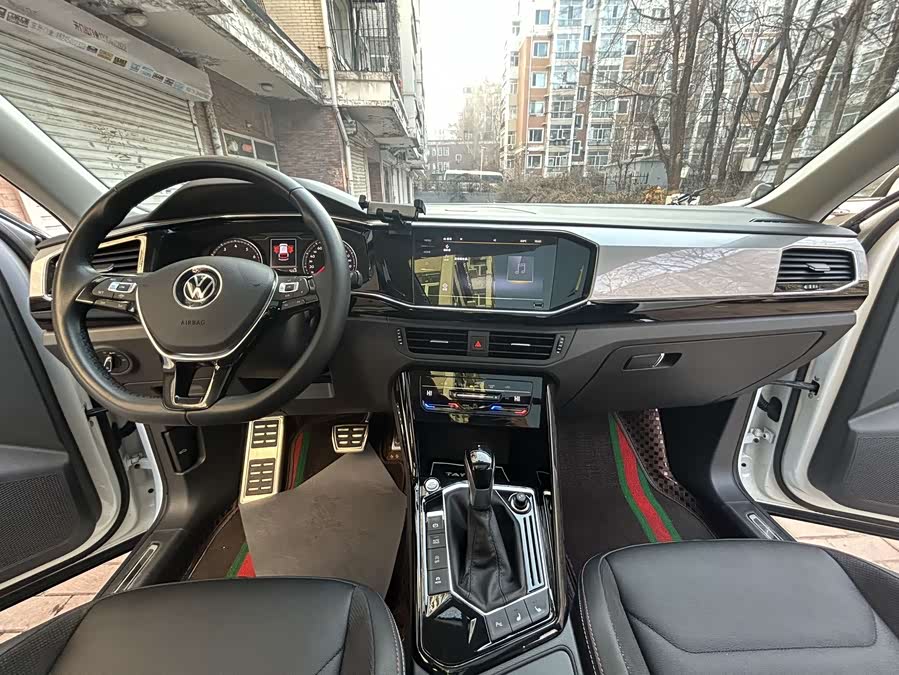 Volkswagen Tayron 2022 immagine di auto #21