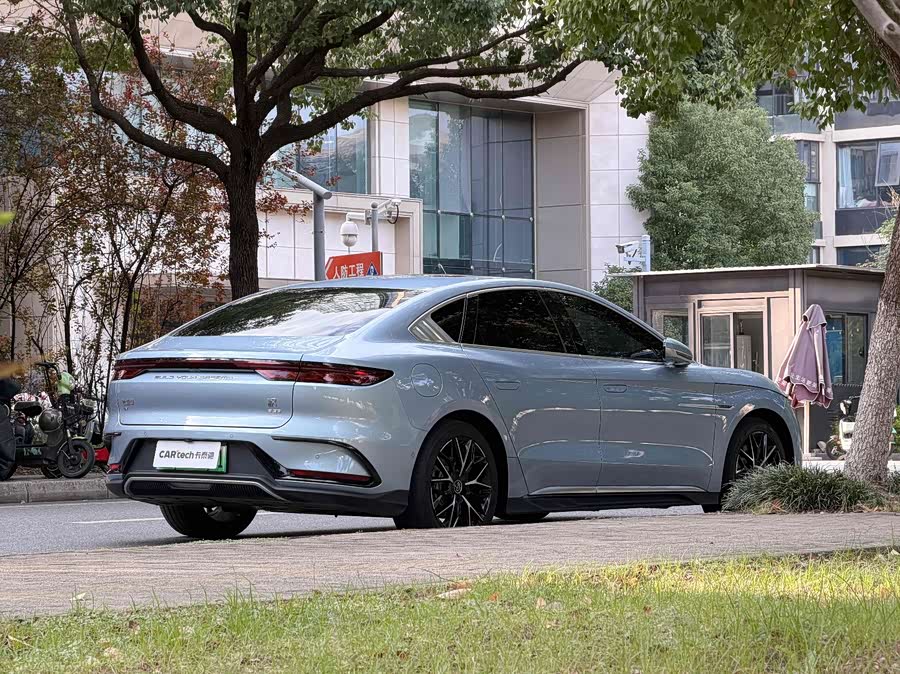 BYD Han 2023 car image #21
