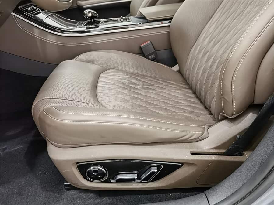 BYD Han 2022 car image #21