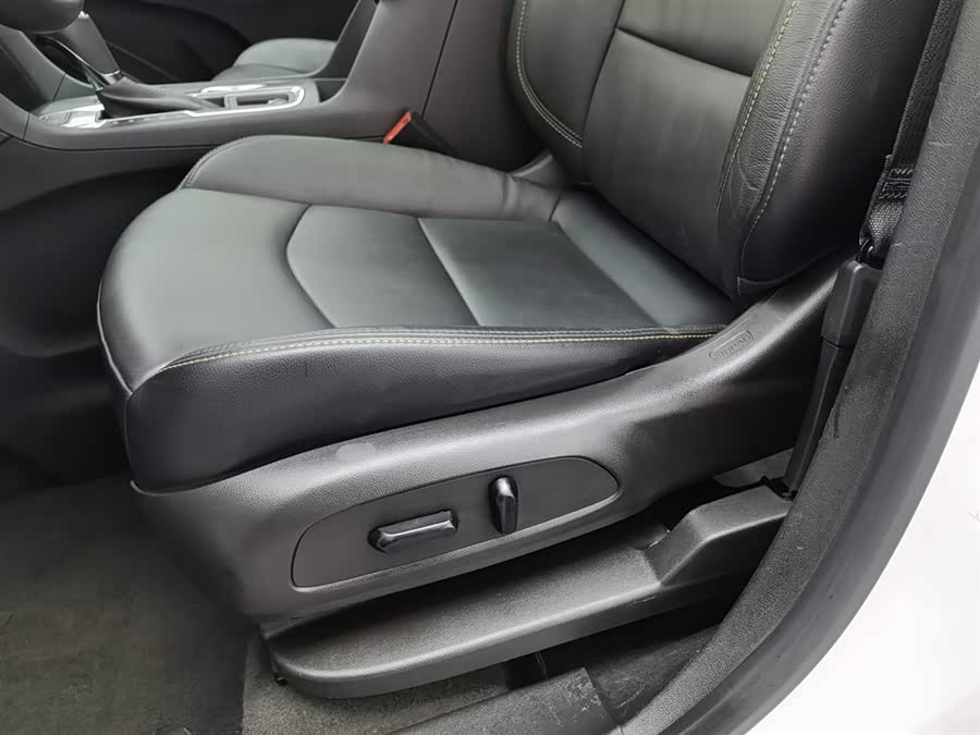 Chevrolet Equinox 2018 #21 Chevrolet Equinox 2018 car image #21