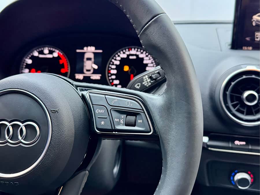 Audi A3 2020 immagine di auto #21