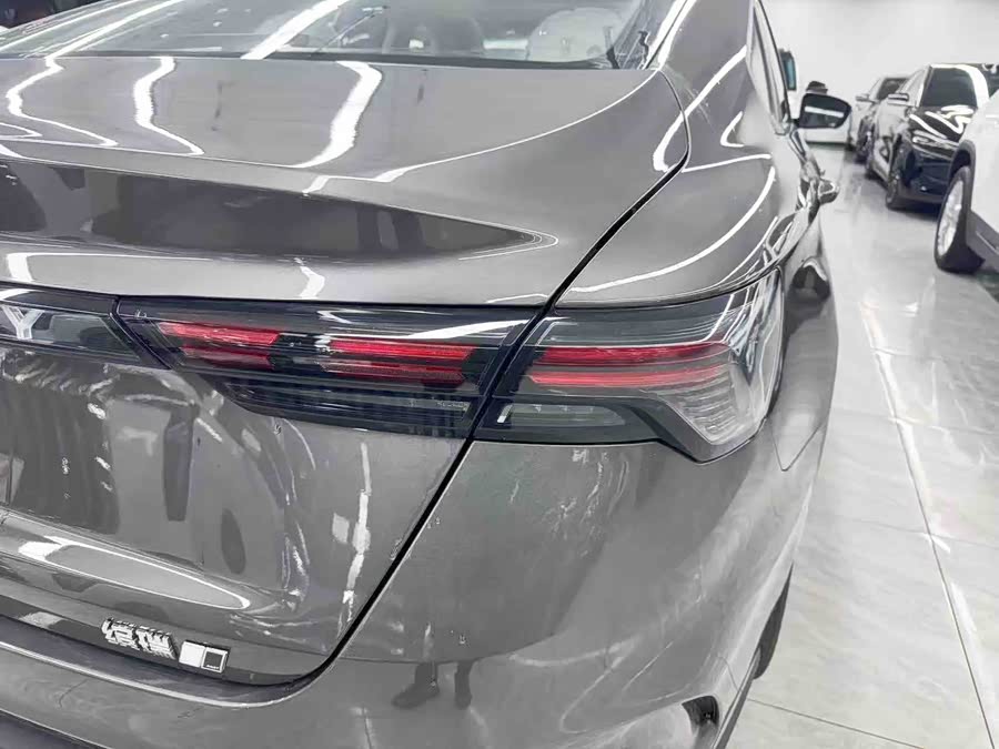 GEELY Binray 2025 car image #21