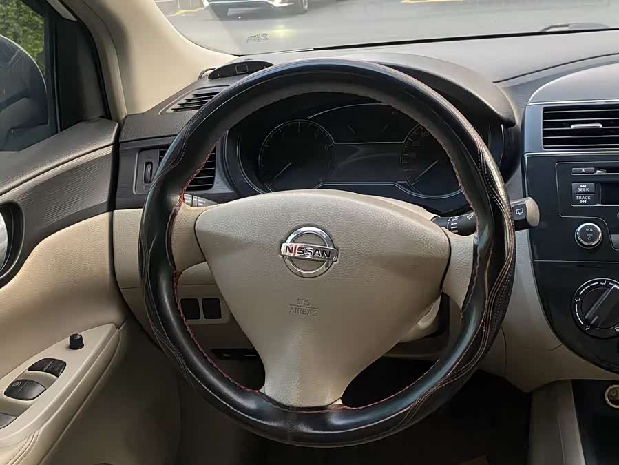 日产 骐达TIIDA 2015 汽车图片 #21