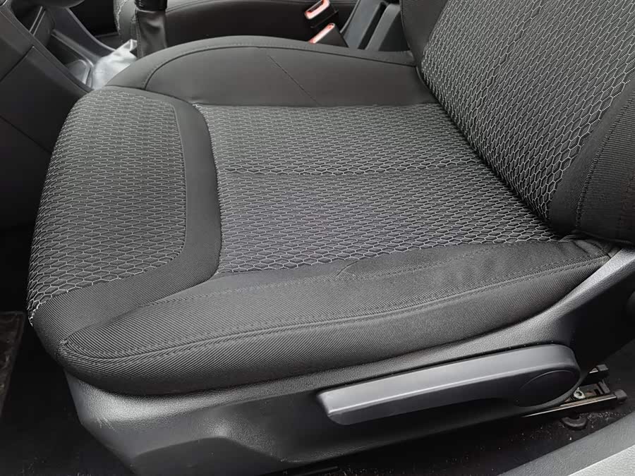 Peugeot 308 2014 car image #21