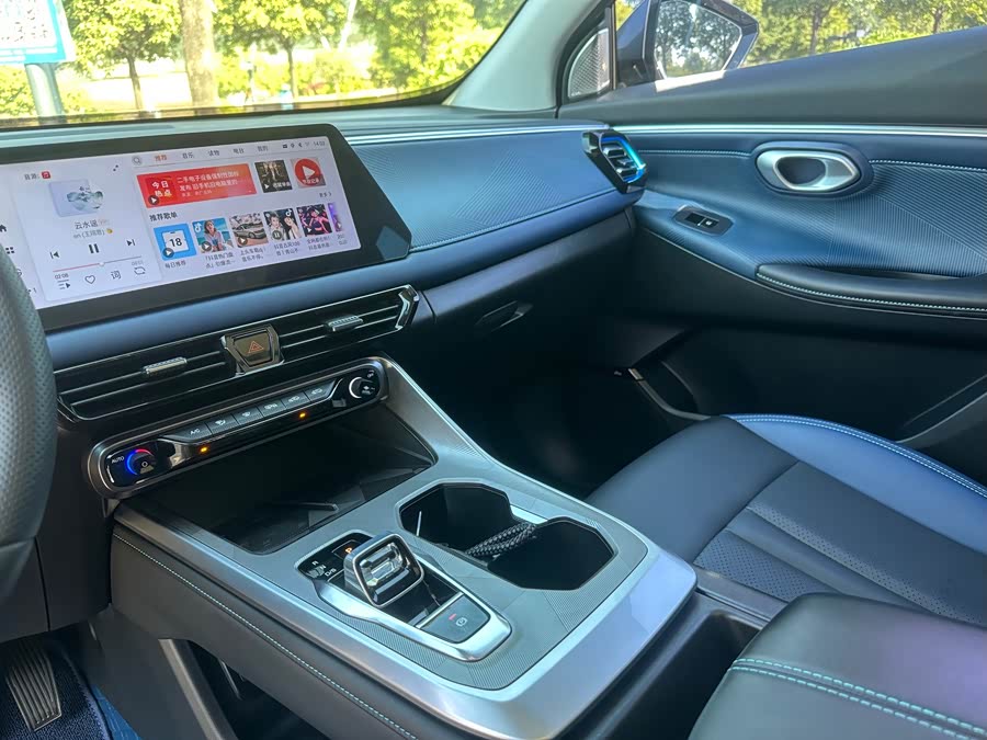 GAC Trumpchi GS3 2024 car image #21