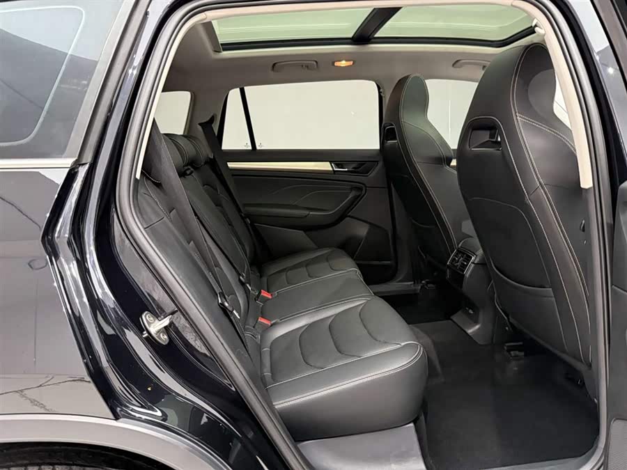 Skoda Kodiaq 2023 #21 Skoda Kodiaq 2023 car image #21