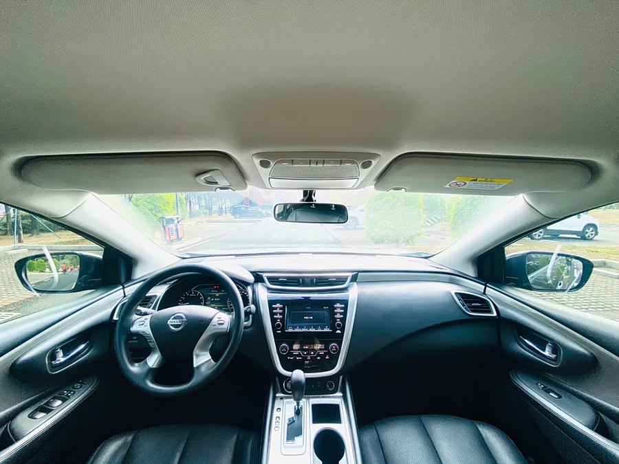 Nissan Murano 2022 image de voiture #21