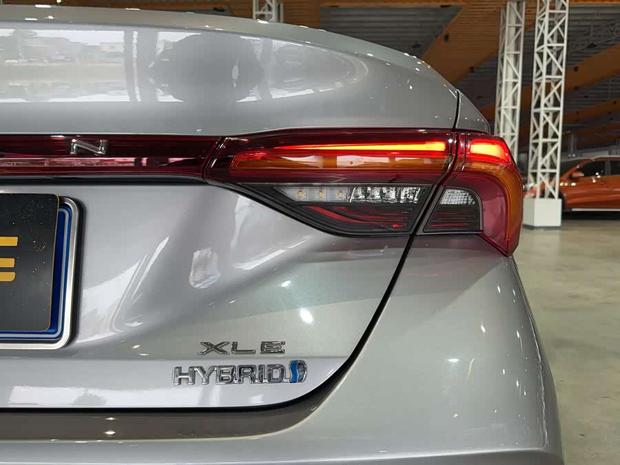 Toyota Avalon 2019 car image #21