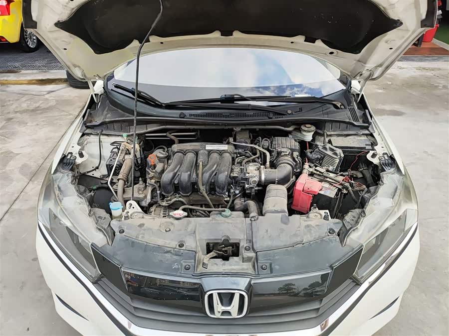 Honda Greiz 2018 car image #21