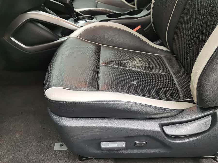 Hyundai Veloster 2014 #21 Hyundai Veloster 2014 car image #21