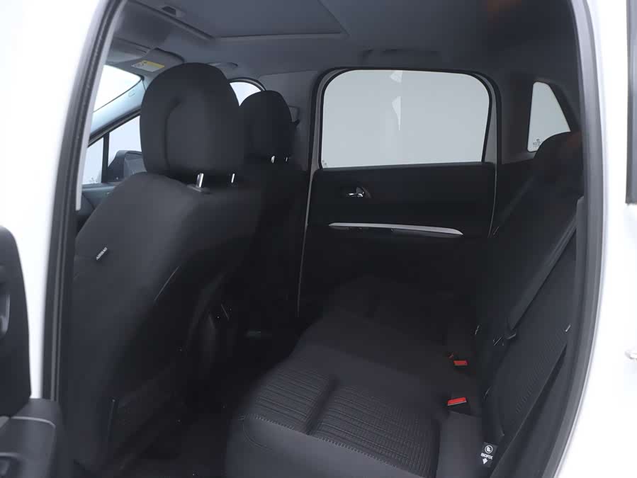 Peugeot 3008 2017 car image #21