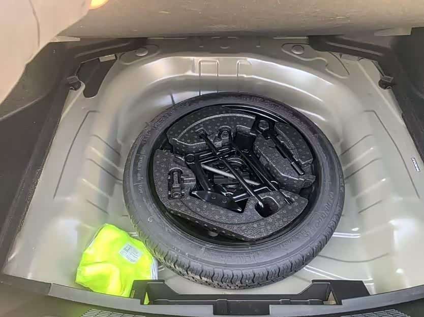 GEELY Binray 2022 #21 GEELY Binray 2022 car image #21