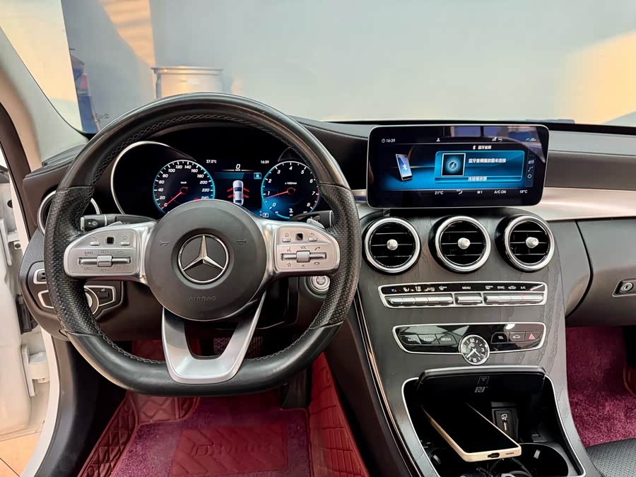 Mercedes-Benz C Class 2020 car image #21
