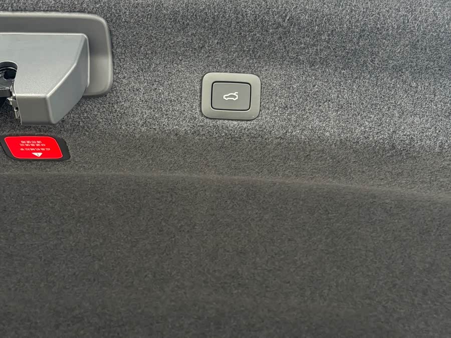 MI SU7 2025 car image #21