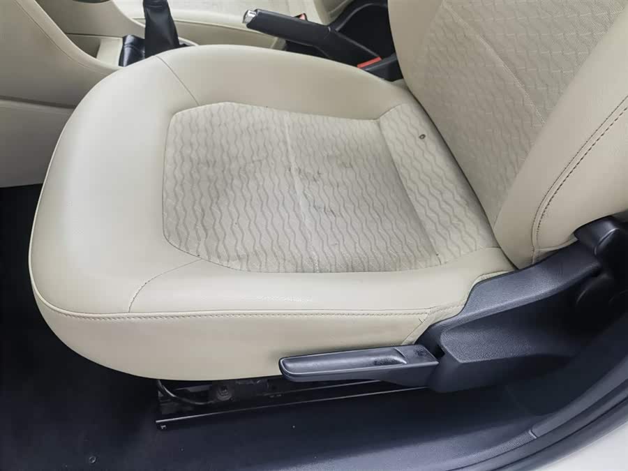 斯柯达 昕锐 2013 汽车图片 #21