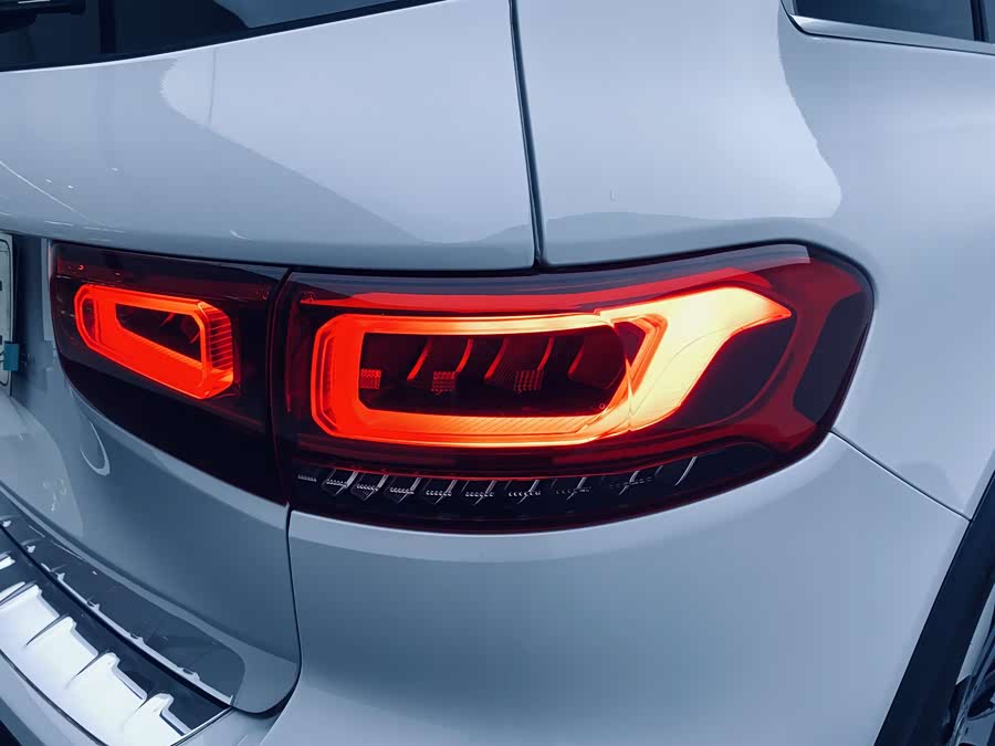 Mercedes-Benz GLB Class 2020 #21 Mercedes-Benz GLB Class 2020 car image #21