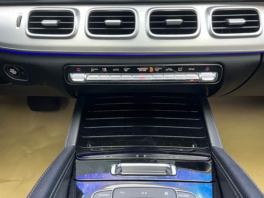 Mercedes-Benz GLE Coupe 2022 #21 Mercedes-Benz GLE Coupe 2022 car image #21