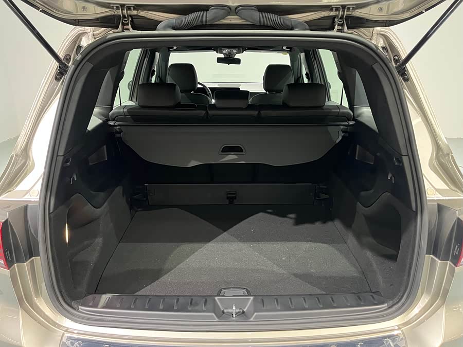 Mercedes-Benz GLB Class 2020 car image #21