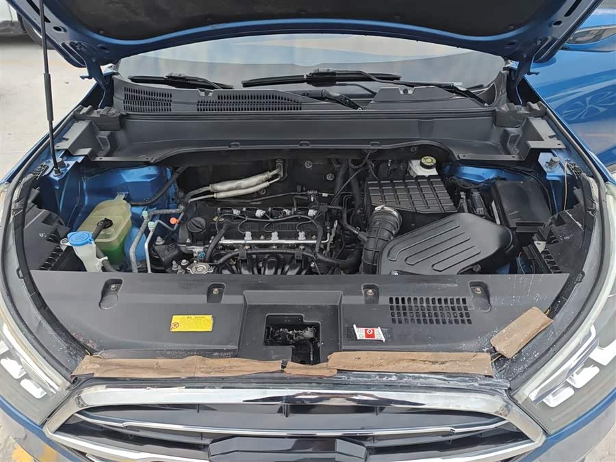 众泰 众泰T300 2018 汽车图片 #21