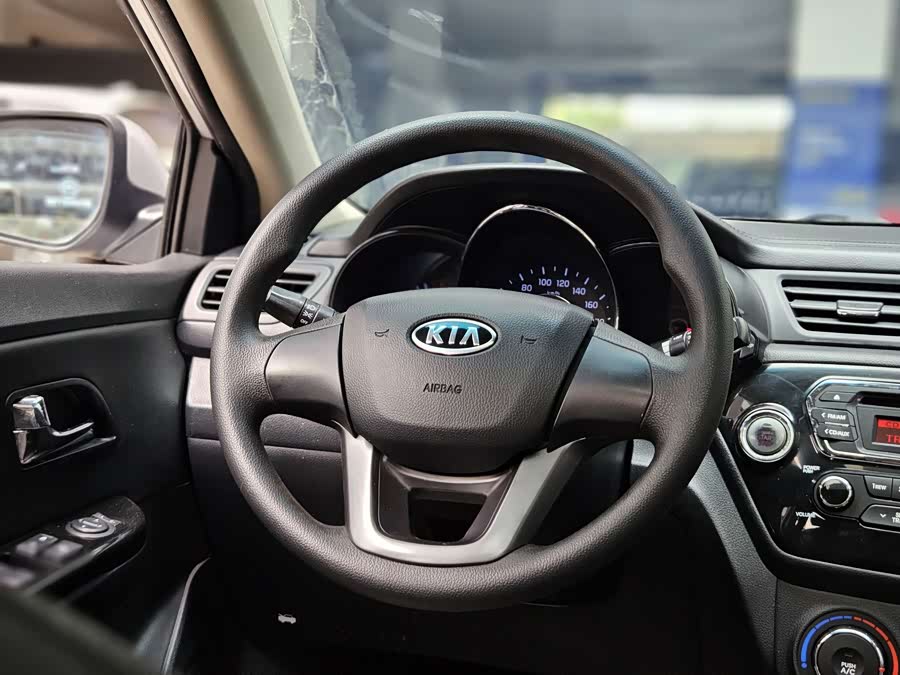Kia 2012 #21 Kia 2012 car image #21