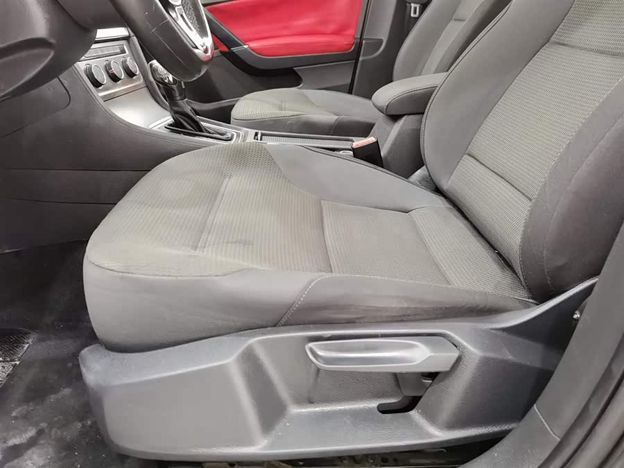 Volkswagen Golf 2016 car image #21