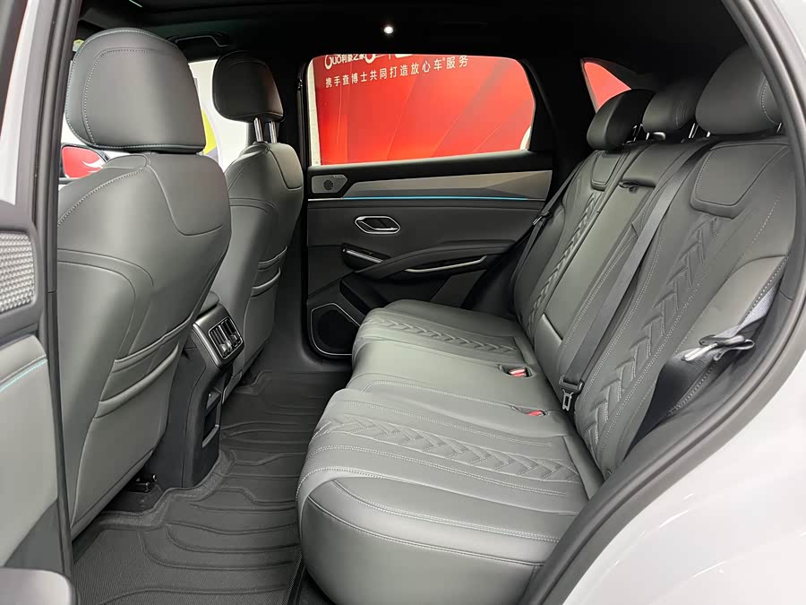BYD SongL DM-i 2025 car image #21