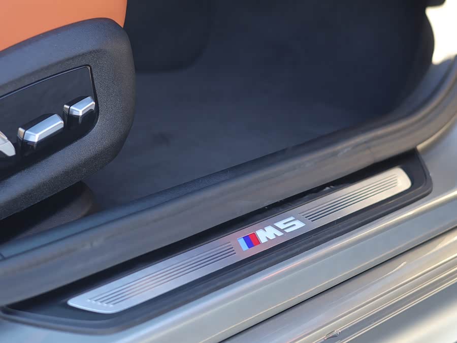 BMW M5 2020 صورة سيارة #21