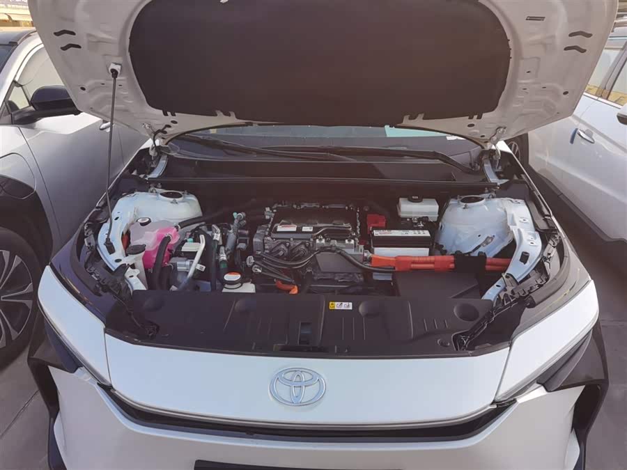 丰田 一汽丰田bZ4X 2022 汽车图片 #21