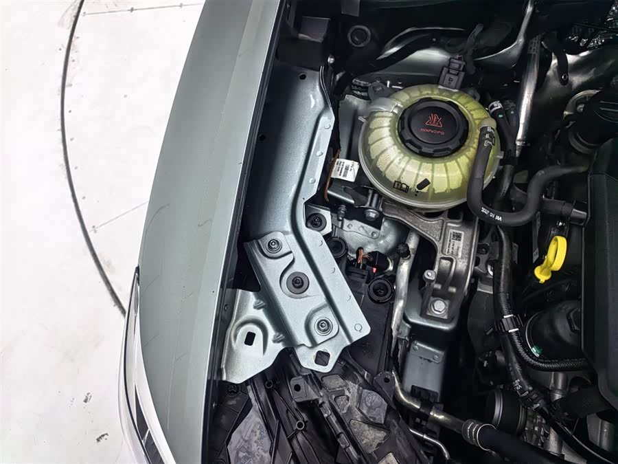 Audi Q3 2021 immagine di auto #21