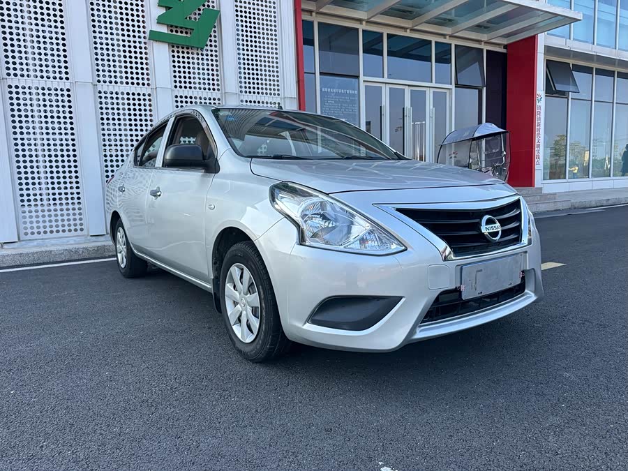 Nissan Sunny 2017 car image #21