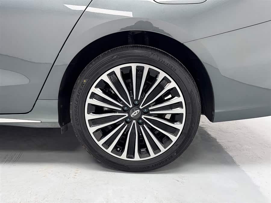 Chery 2024 immagine di auto #21