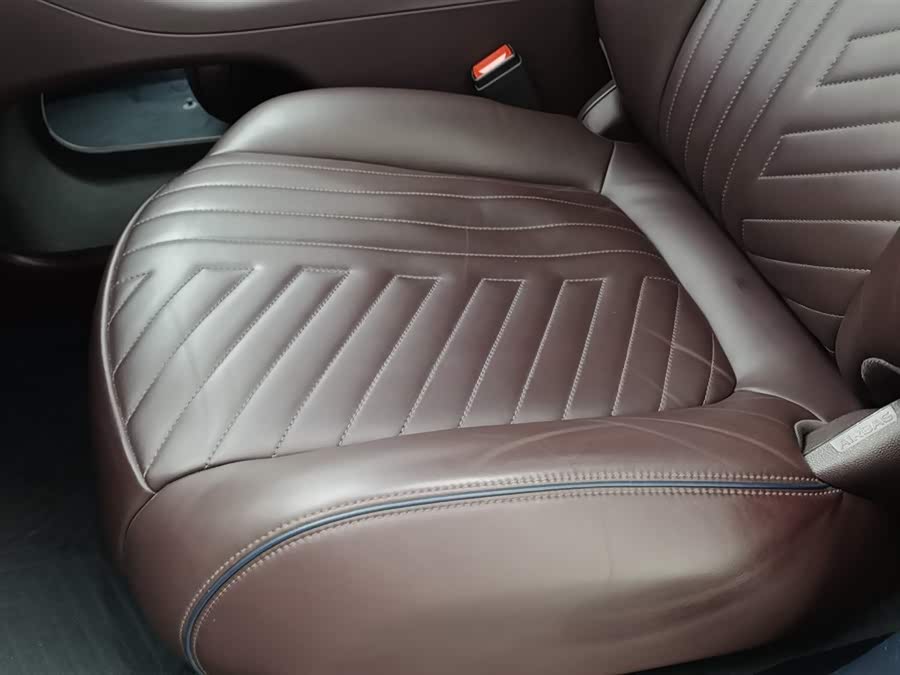 Avatr 11 2023 car image #21