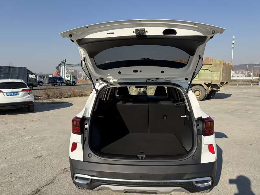 Kia Stonic 2022 image de voiture #21