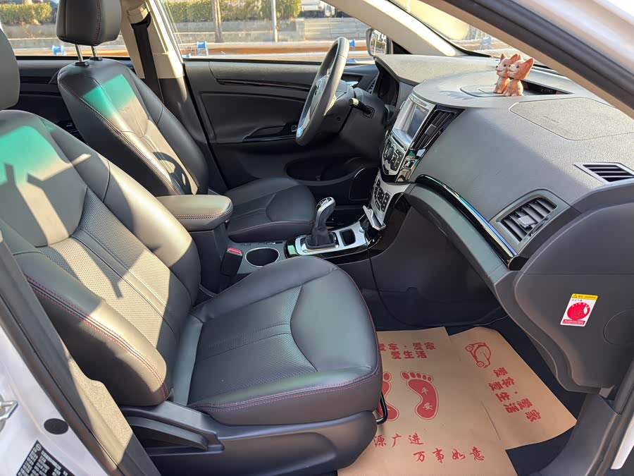 BYD e5 2016 #21 BYD e5 2016 car image #21