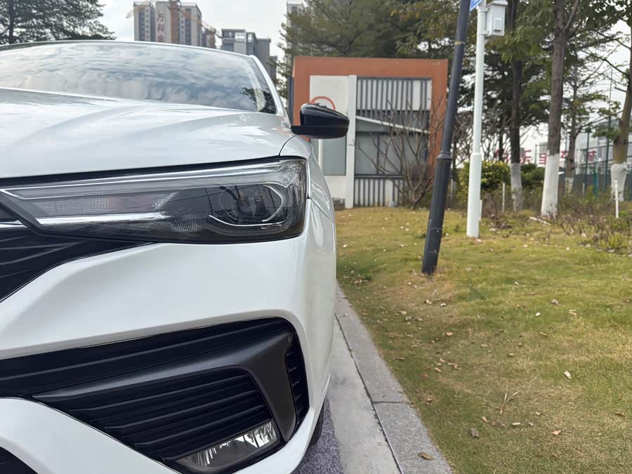 Roewe i5 2021 car image #21