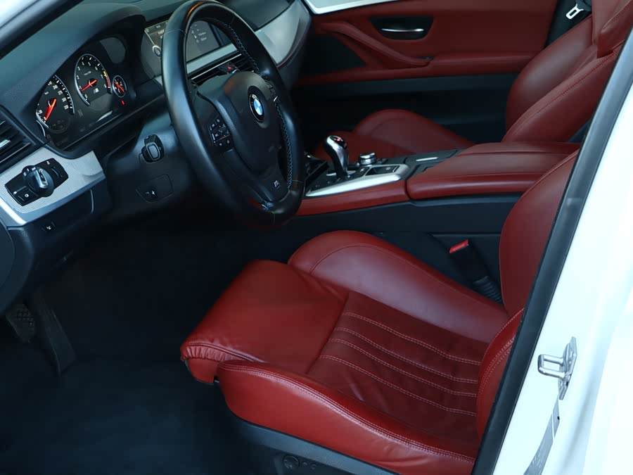 BMW M5 2013 #21 BMW M5 2013 car image #21