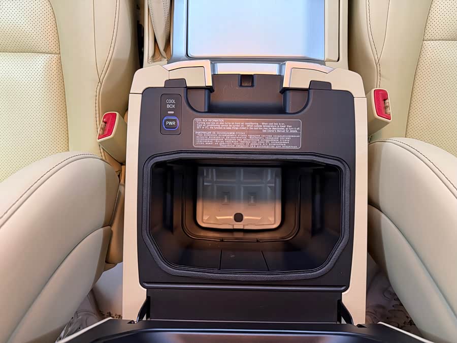 Toyota Land Cruiser 2016 immagine di auto #21